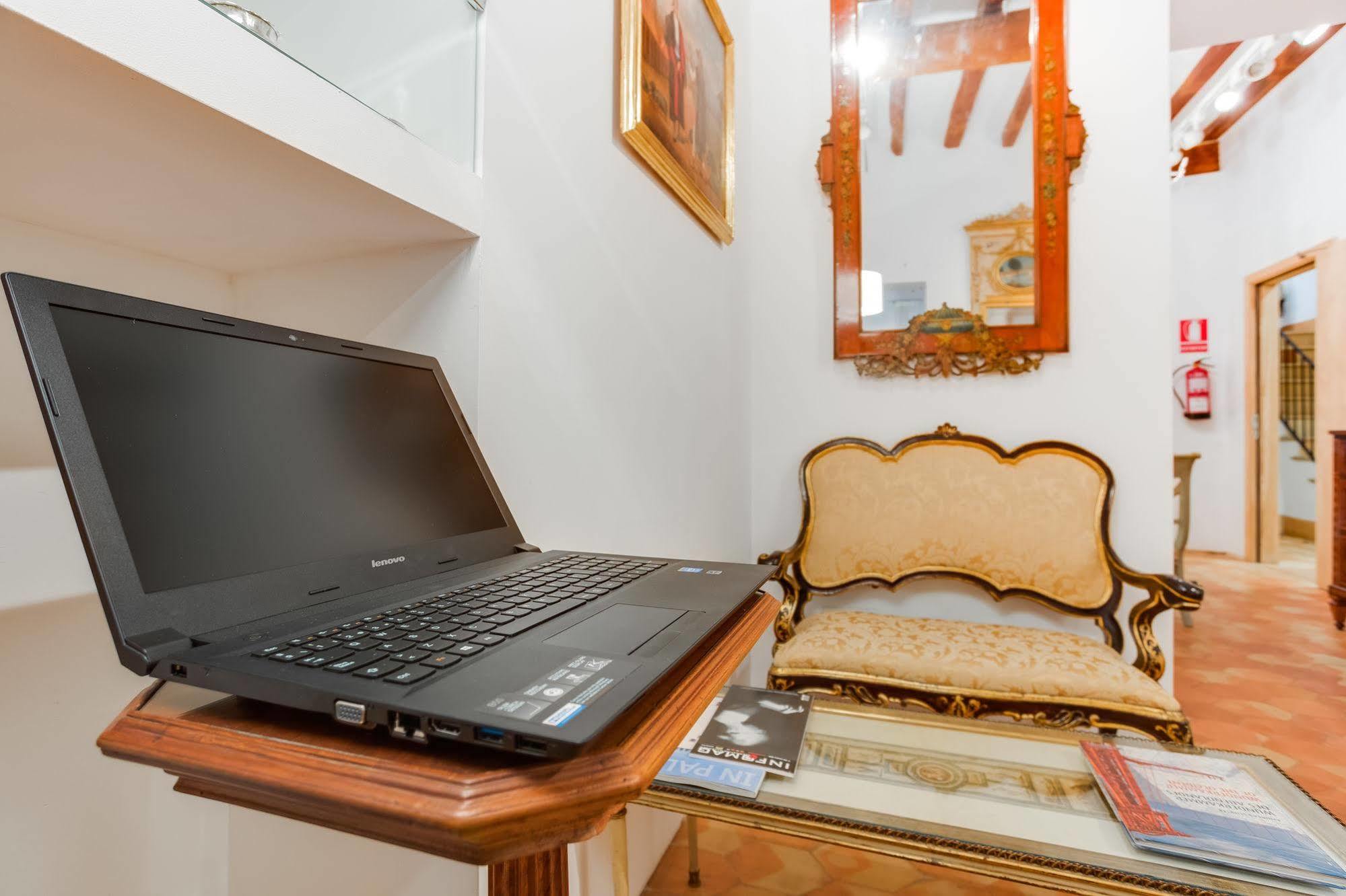 Ah Art Hotel Palma Εξωτερικό φωτογραφία